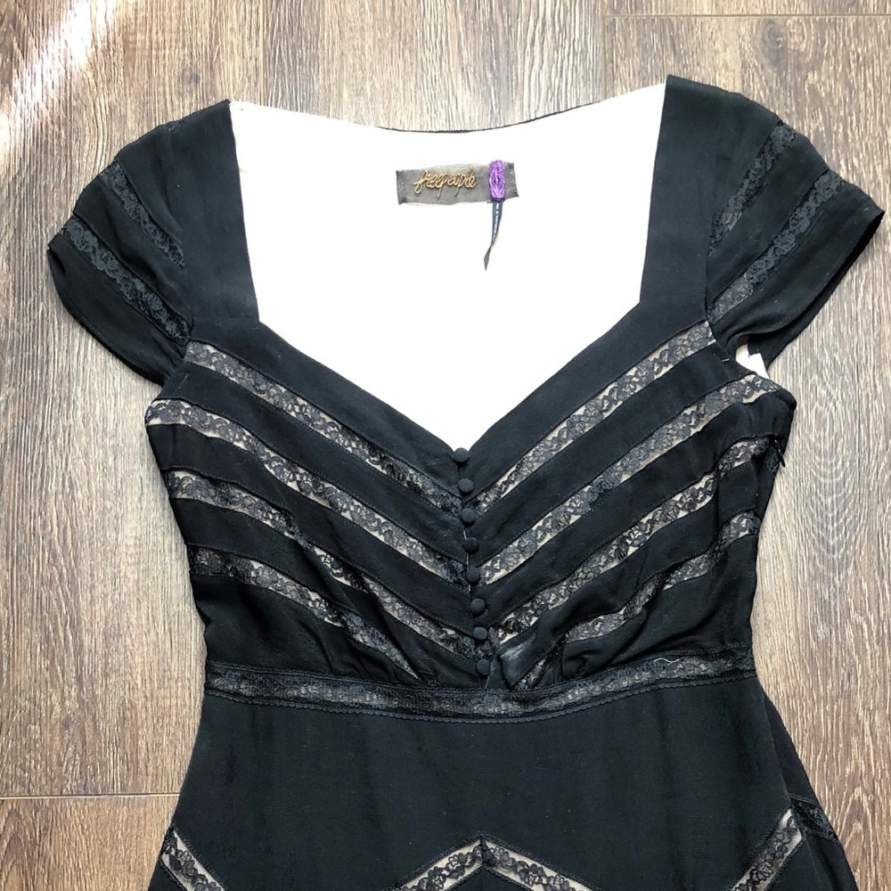 Free people lace dress - Picture 2 of 9